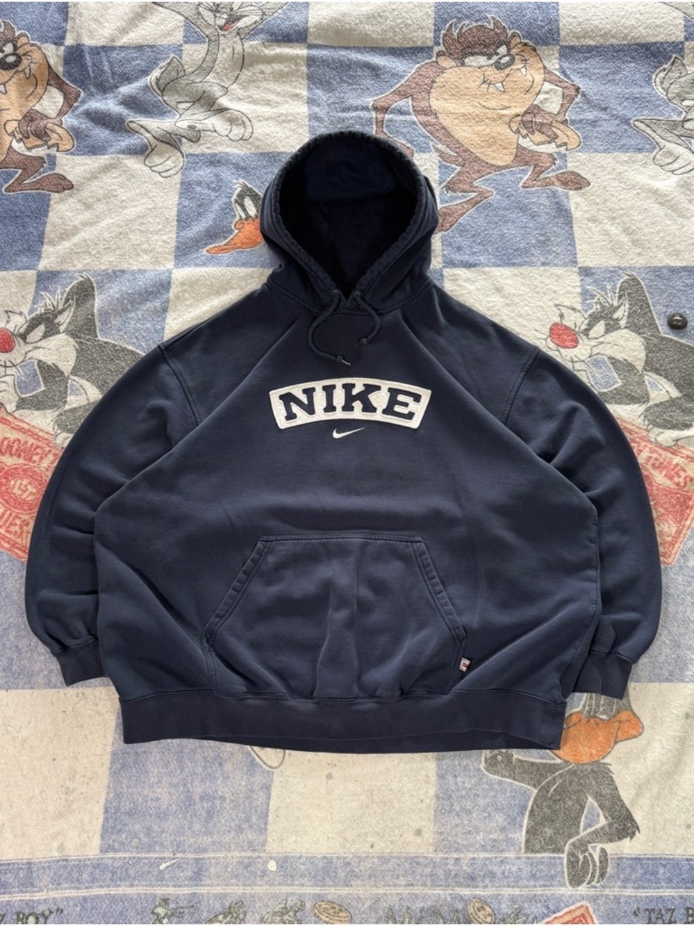 Vintage Nike spell out center swoosh sweatshirt